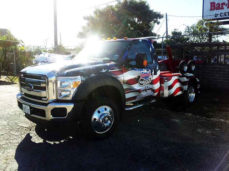 AmericasAutoAuctionTowTruck Graphics Guys